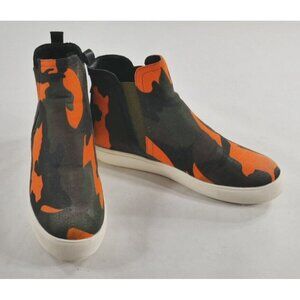 Chase & Chloe Kendra-1 Ankle Boots Bootie Shoes Orange Camo Womens Size 10 ***